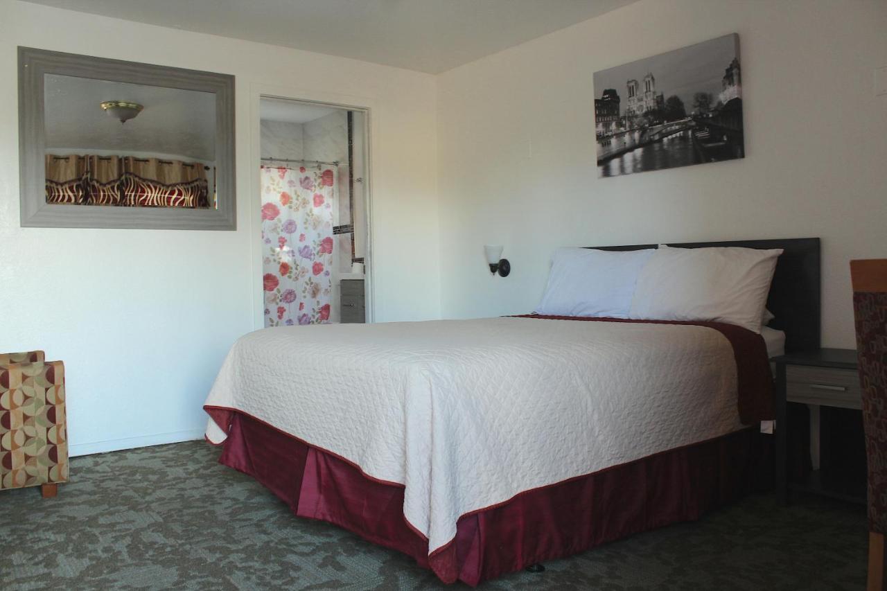 Motel Chalet Motel